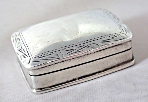 Antique pill trinket - antique, box