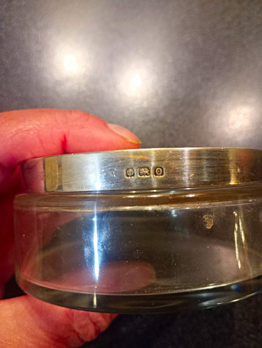 Solid silver plain round - t&co,