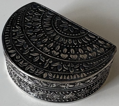 Unusual shaped solid silver - unusual,