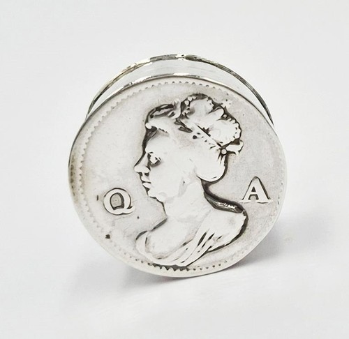 Queen anne solid - solid, silver