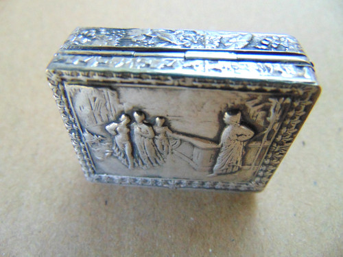 Stunning vintage solid - solid, silver