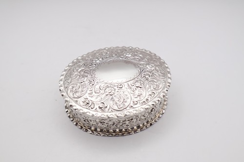 Lovely antique solid - solid, silver
