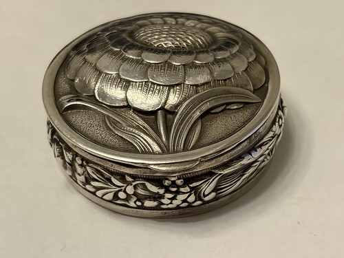 Solid silver gilt hallmarked - solid,